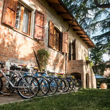 House Borgo Badia Кастильоне-дель-Лаго