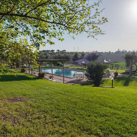 House Borgo Badia * Кастильоне-дель-Лаго